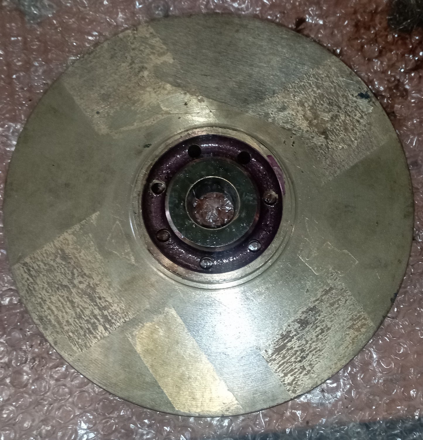 Girante in ghisa e acciaio per pompa acqua motori MWM, DEUTZ 3