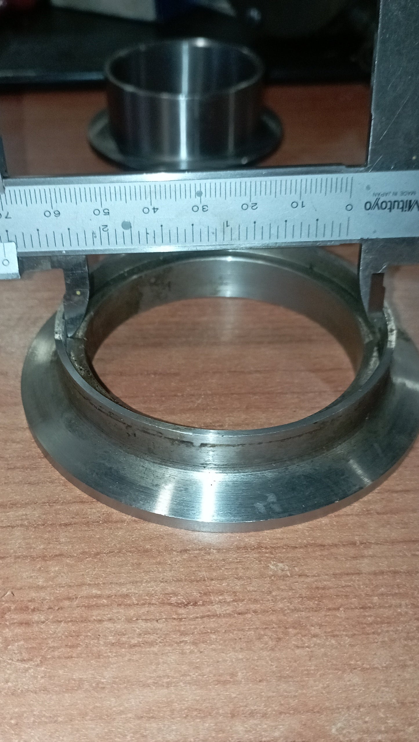 Bussola lunga motori Isotta Fraschini Cod 61476F0