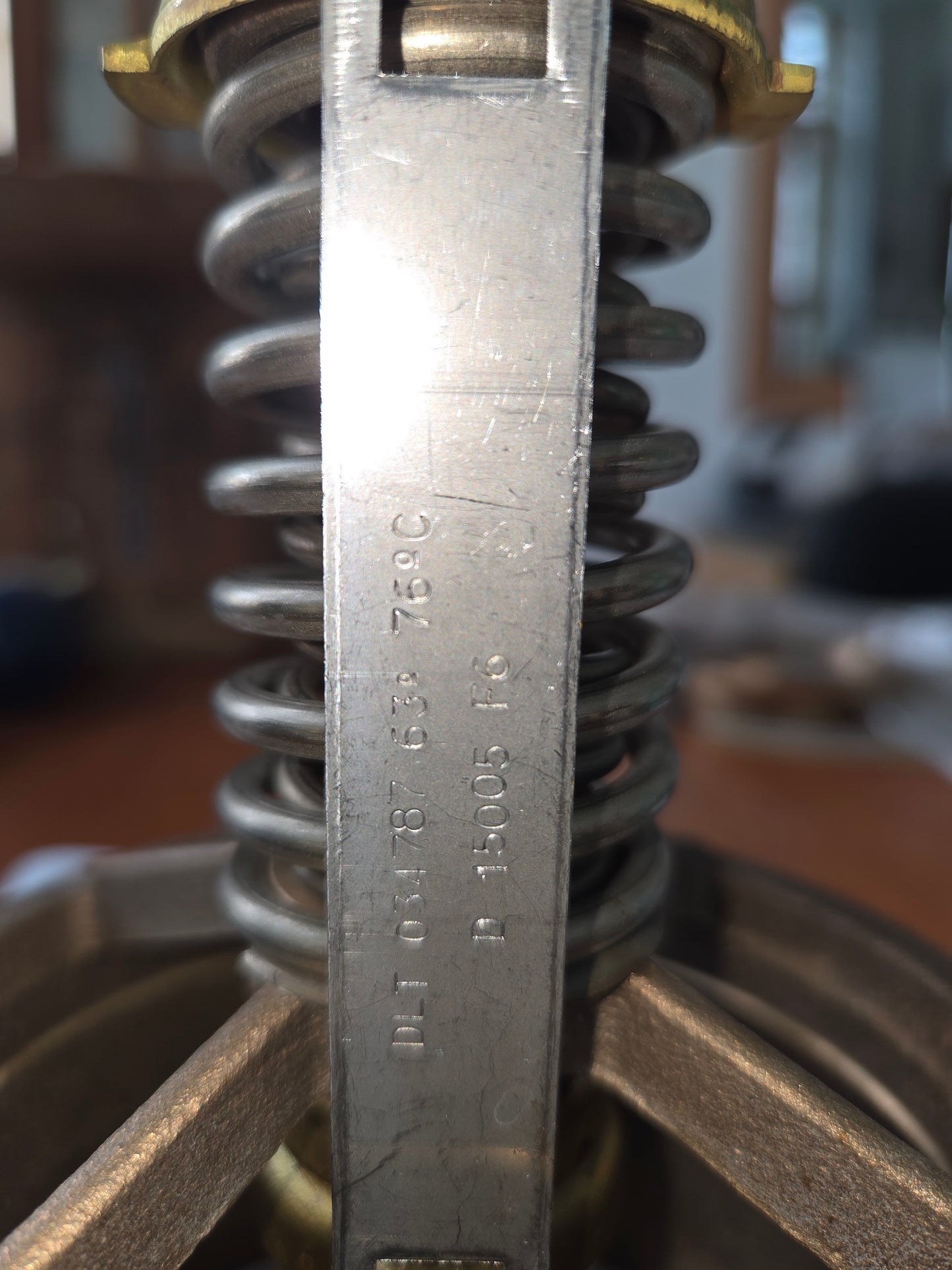 VALVOLA TERMOSTATICA ORIGINALE WARTSILA IN BRONZO DLT034787
