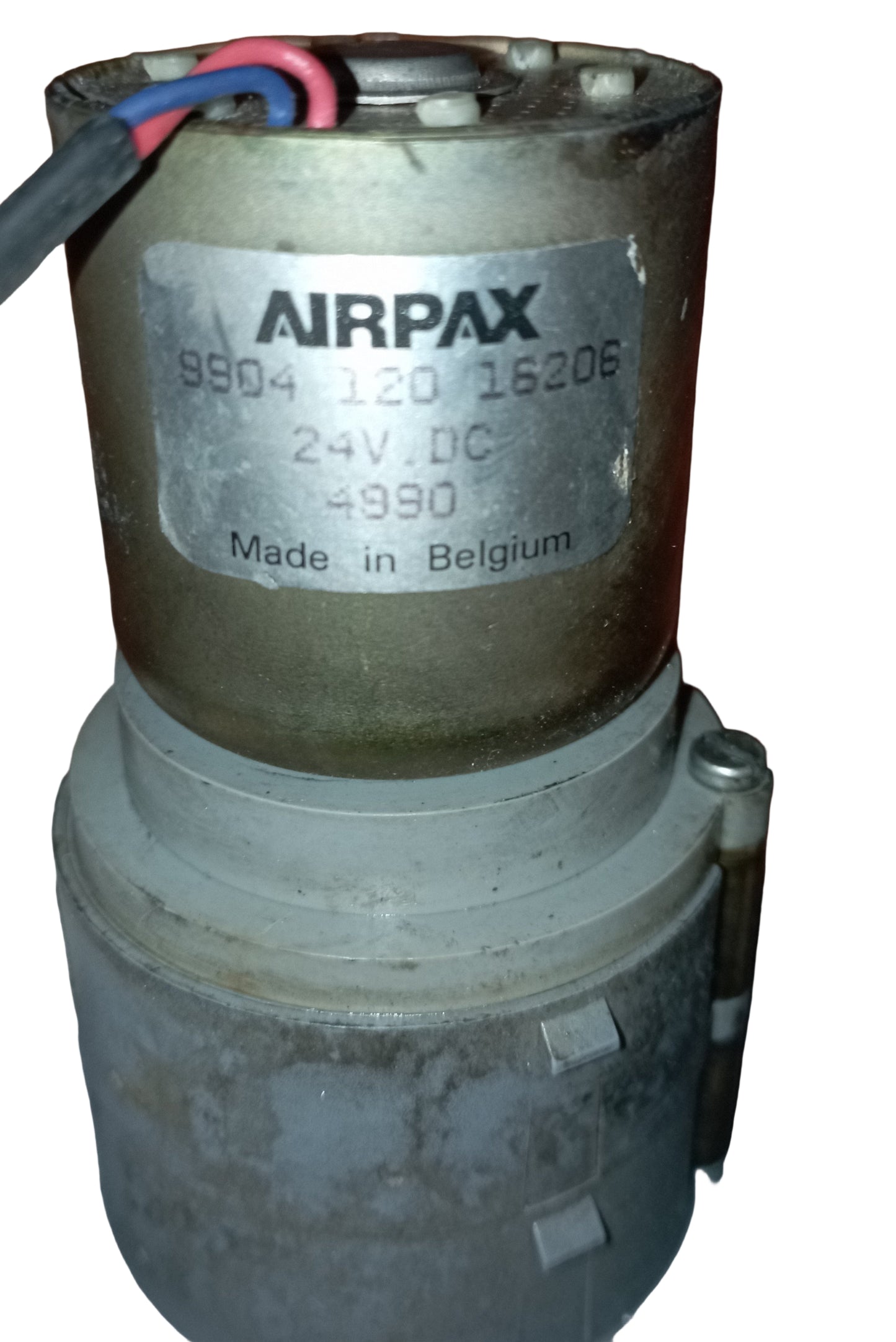 Motoriduttore interruttore automatico magneto-idraulico prodotto da AIRPAX tipo 9904-120-16206 24V DC 4890
