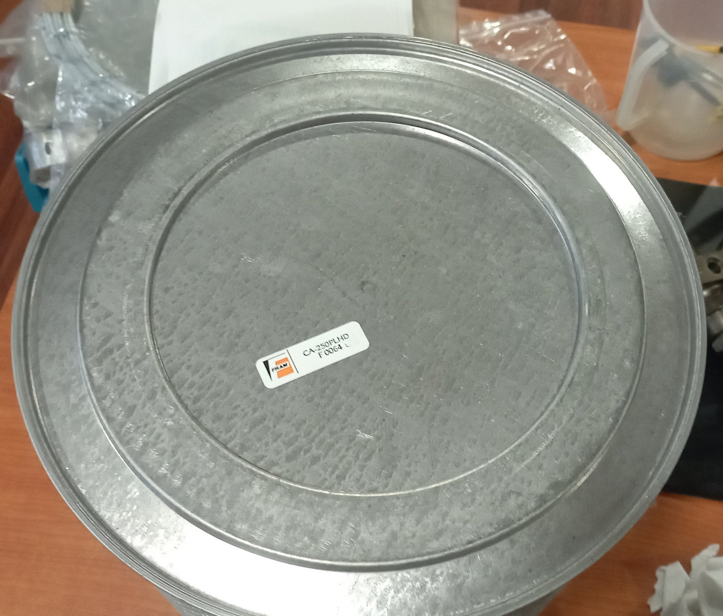 Filtro aria motore FRAM Extra Guard HD con estremità in metallo, di facile installazione con protezione avanzata del motore e prestazioni ottimali, CA250PLHD